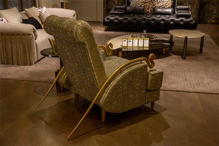 Master chair